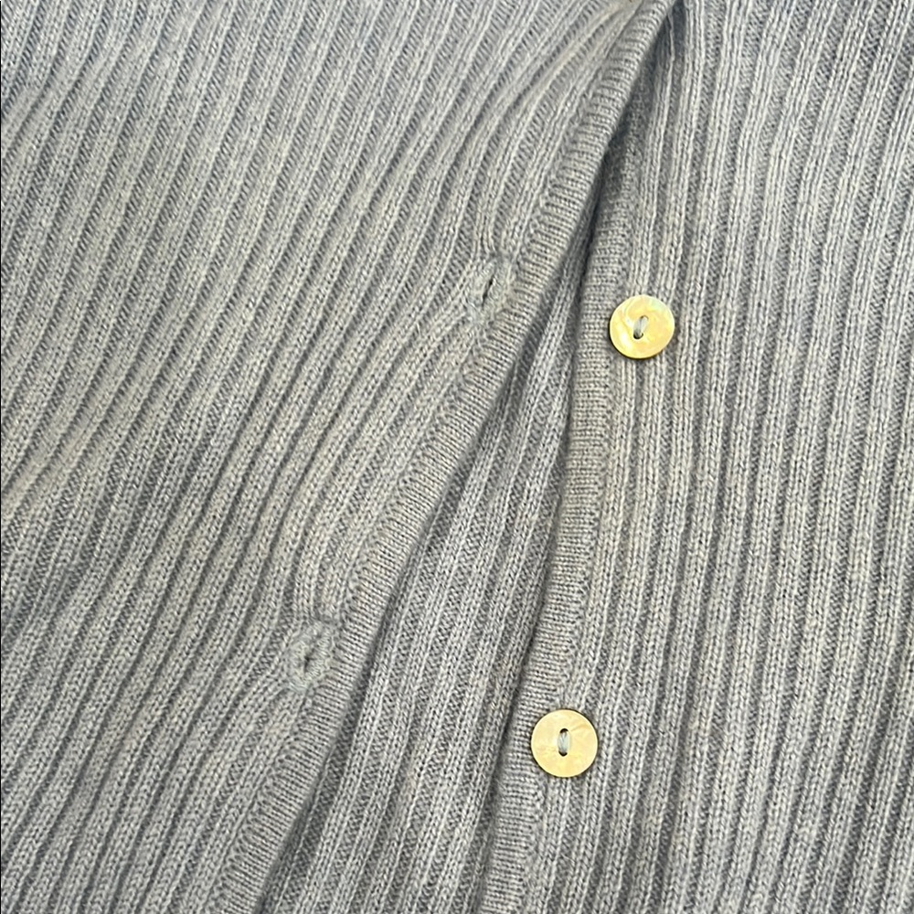 A Giannetti Light Blue Cardigan 100% Cashmere! - Picture 4 of 6
